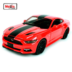 Ford Mustang GT2015 (scale 1 : 24) (Red)