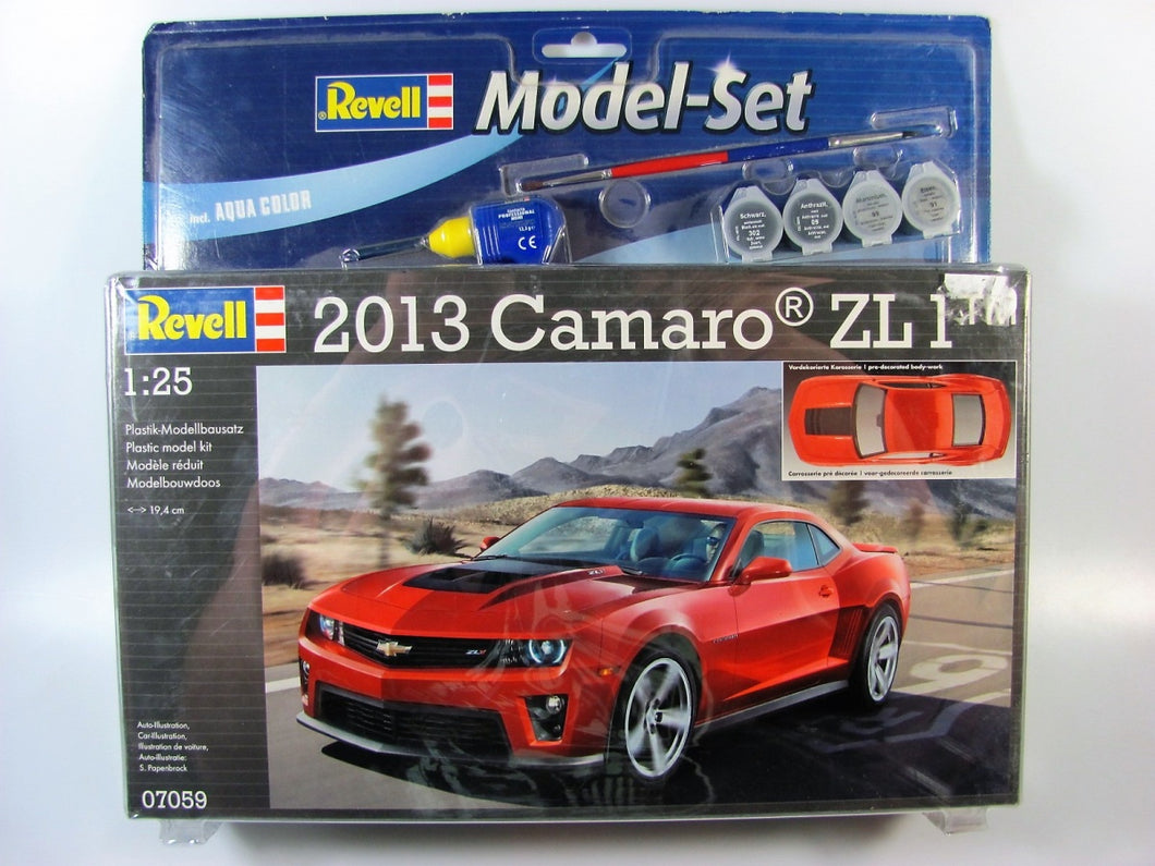 Model Set Camaro ZL 1 2013 (scale 1 : 25)